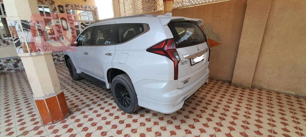 میتسوبیشی پاجیرۆ سپۆرت